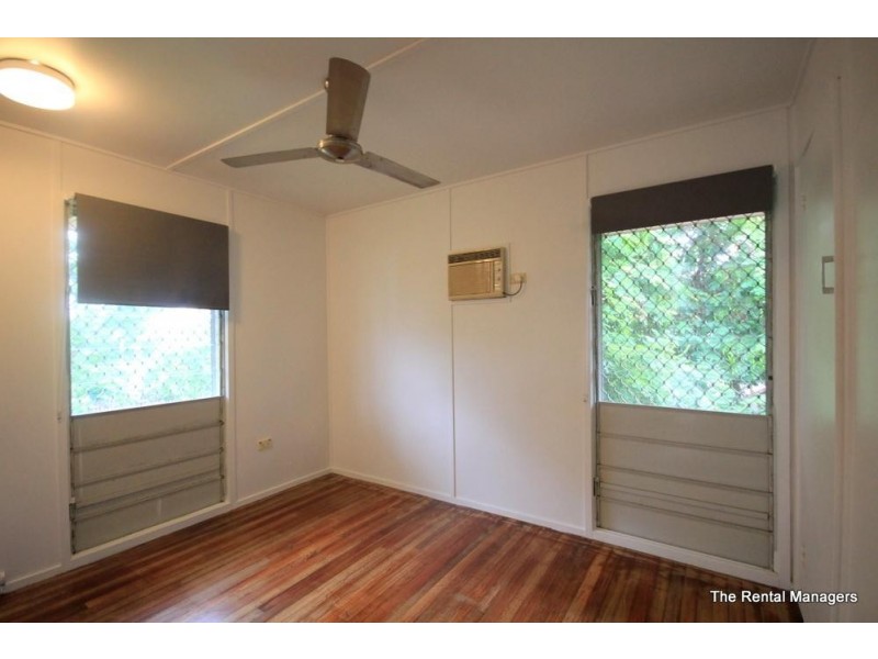 24 Cuthbert Crescent, Vincent QLD 4814
