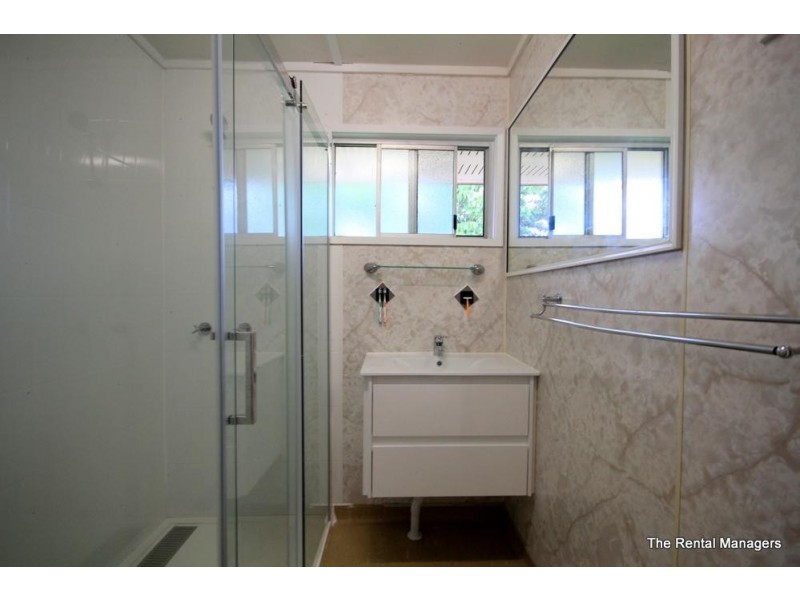 24 Cuthbert Crescent, Vincent QLD 4814
