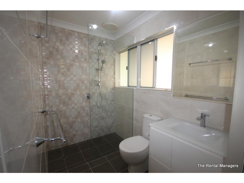 6 Spruce Street, Kirwan QLD 4817