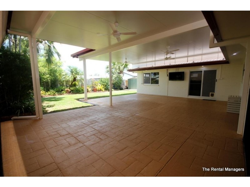 6 Spruce Street, Kirwan QLD 4817