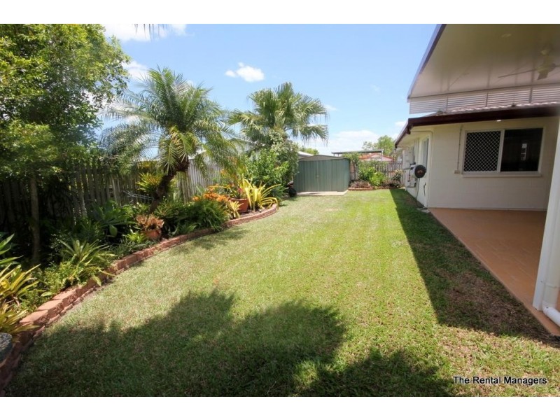 6 Spruce Street, Kirwan QLD 4817