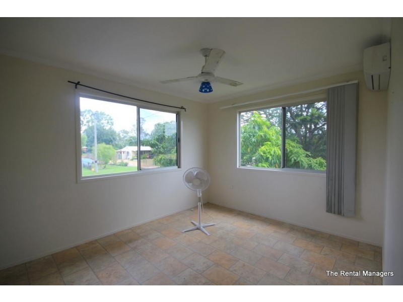 16 Robinson Street, Yabulu QLD 4818