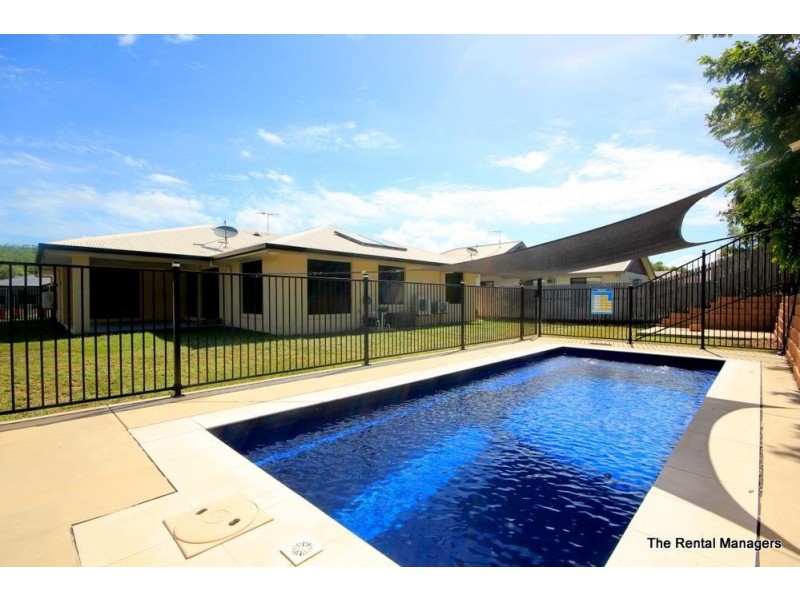 11 Rangeleigh Court, Mount Louisa QLD 4814