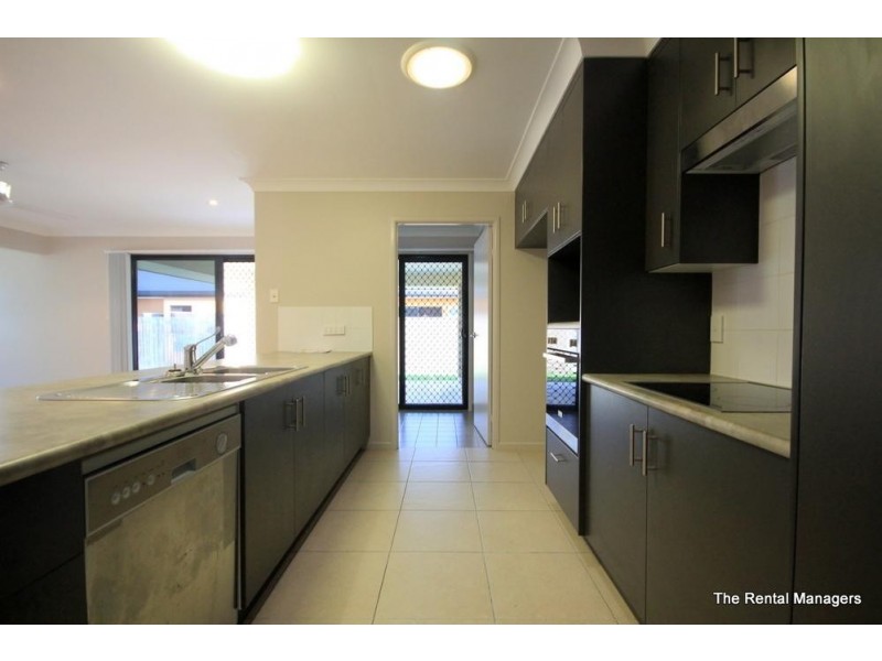 11 Rangeleigh Court, Mount Louisa QLD 4814