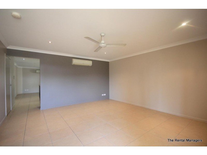 11 Rangeleigh Court, Mount Louisa QLD 4814