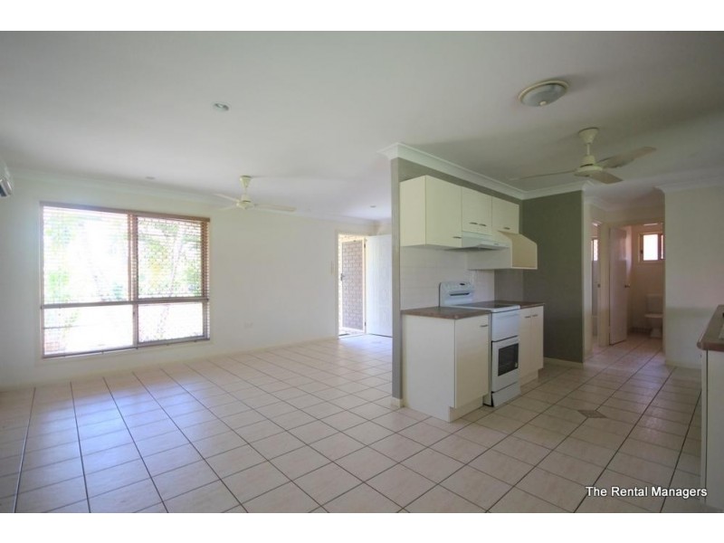 16 Bellmont Park, Kirwan QLD 4817