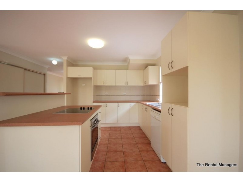 9 Lakeview Court, Kirwan QLD 4817