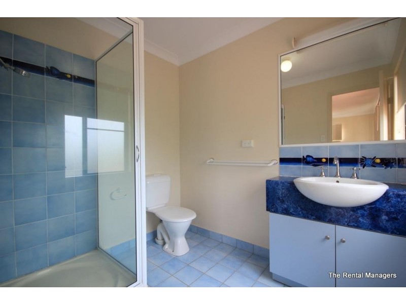 9 Lakeview Court, Kirwan QLD 4817