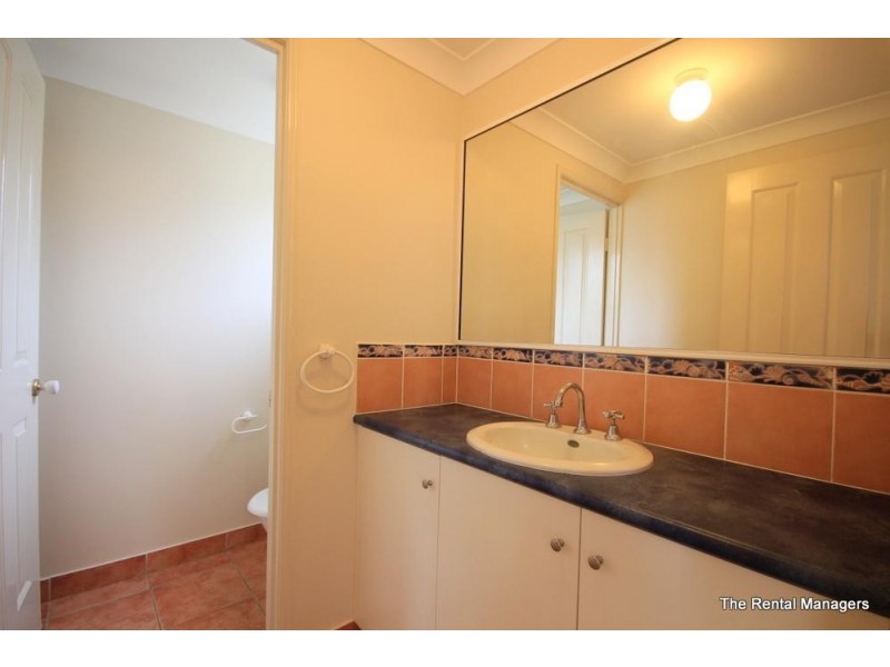 9 Lakeview Court, Kirwan QLD 4817