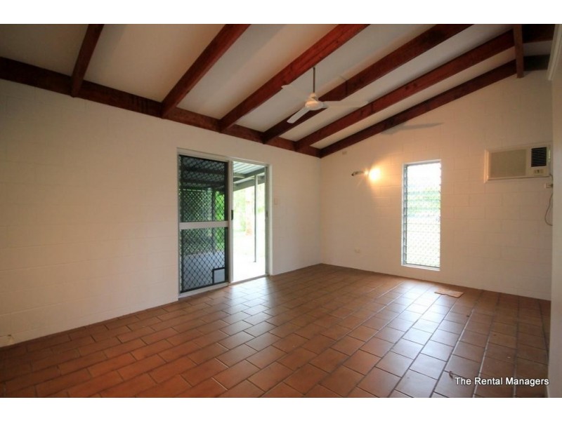 15 Bernborough Court, Kelso QLD 4815