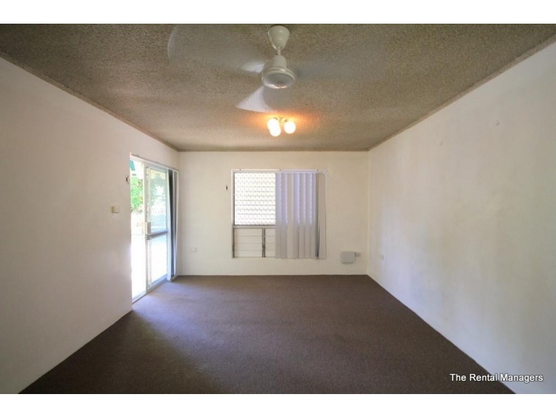 1/8 Piccadilly Street, Hyde Park QLD 4812