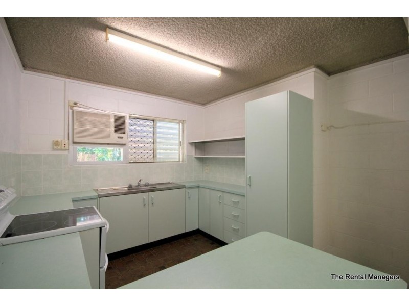 1/8 Piccadilly Street, Hyde Park QLD 4812