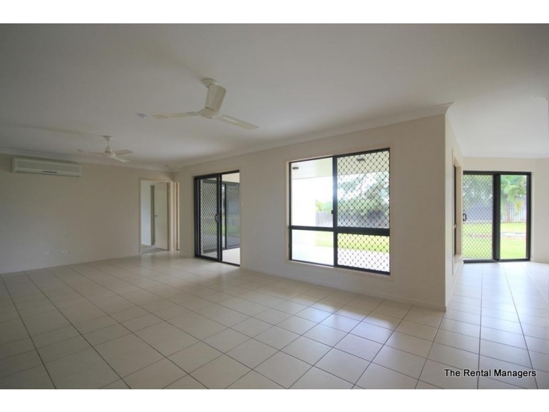 5 Genesta Court, Bushland Beach QLD 4818