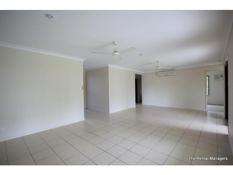 5 Genesta Court, Bushland Beach QLD 4818