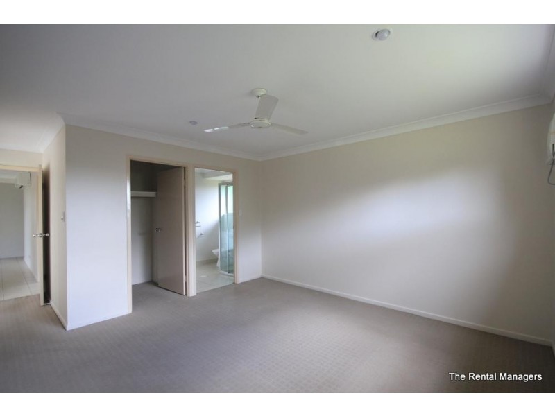 5 Genesta Court, Bushland Beach QLD 4818