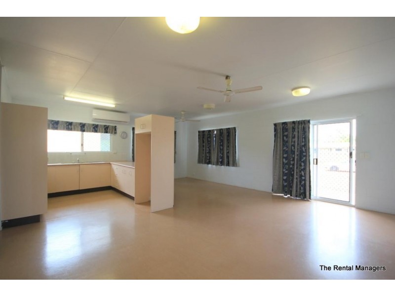 4/190 Hervey Range Road, Condon QLD 4815