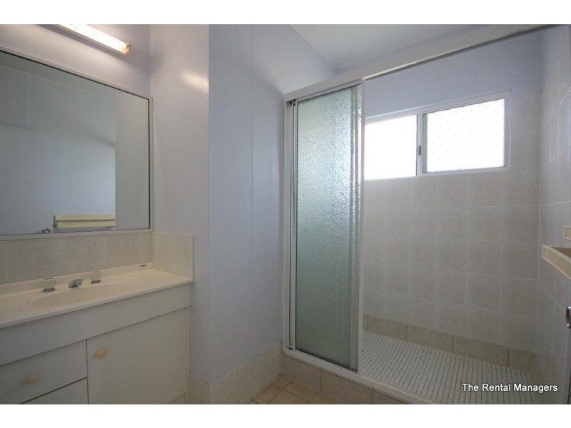 4/190 Hervey Range Road, Condon QLD 4815