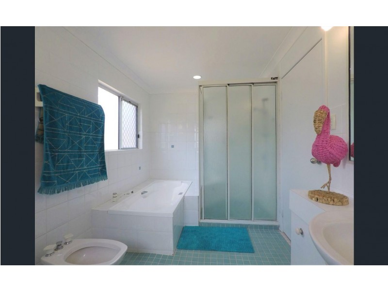 6 Thunderbolt Drive, Oak Valley QLD 4811