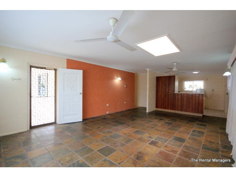 28 Barcelona Street, Kirwan QLD 4817