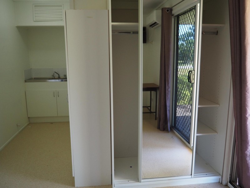 21/190 Hervey Range Road, Condon QLD 4815