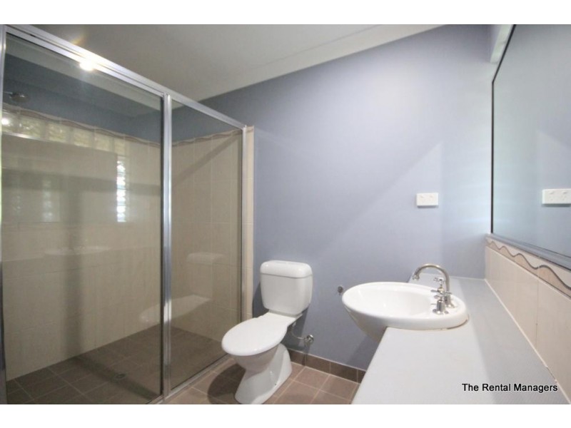 31 Lockyer Placce, Mount Louisa QLD 4814