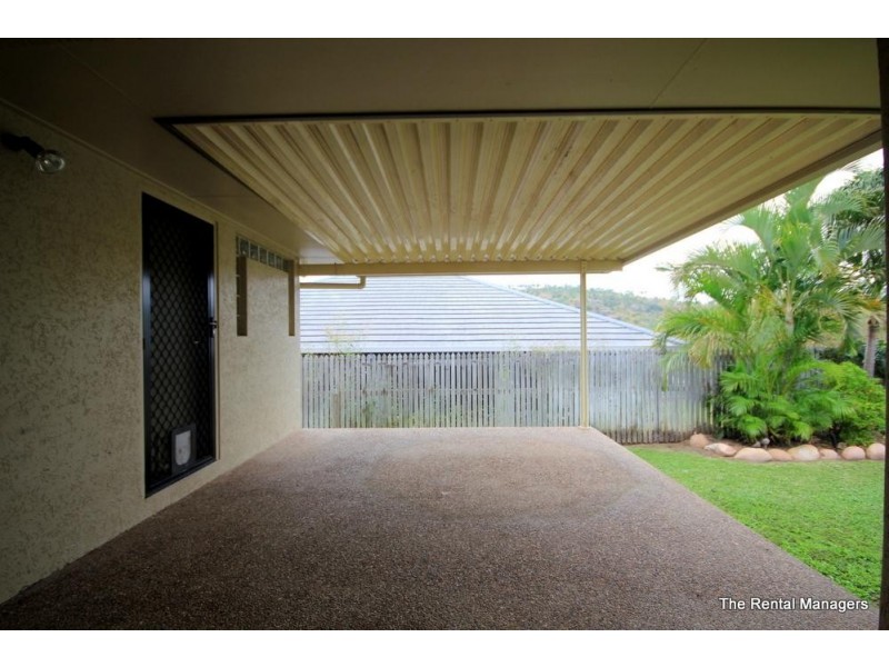 31 Lockyer Placce, Mount Louisa QLD 4814