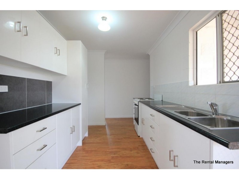 41 Amber Avenue, Rasmussen QLD 4815