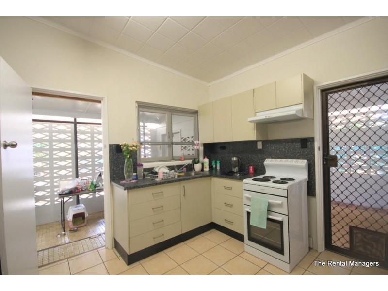 3 Raynor Street, Cranbrook QLD 4814