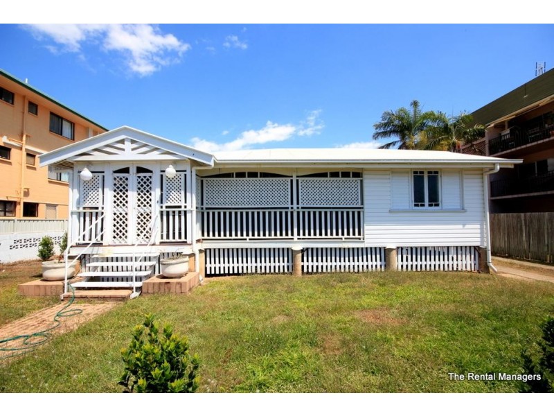 86 Eyre Street, North Ward QLD 4810