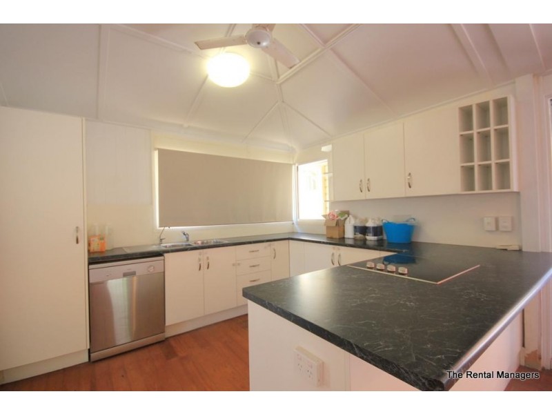 86 Eyre Street, North Ward QLD 4810