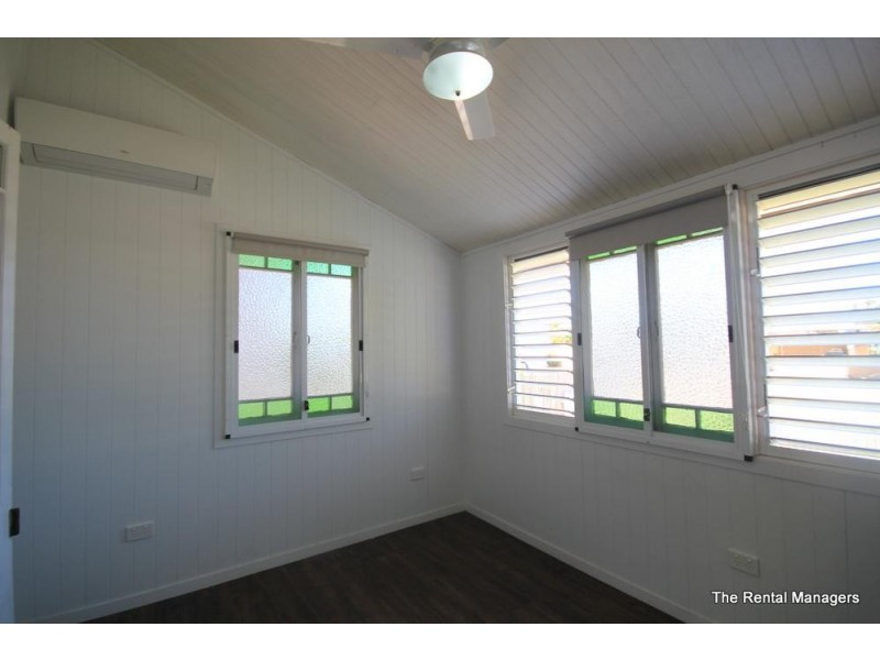 86 Eyre Street, North Ward QLD 4810