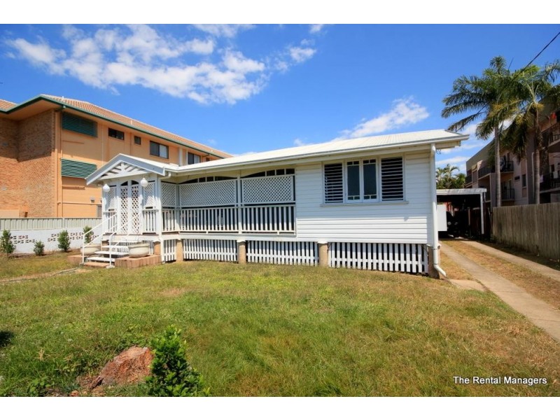 86 Eyre Street, North Ward QLD 4810