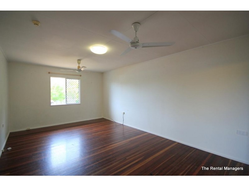 7  Mclauchlan Crescent, Kelso QLD 4815