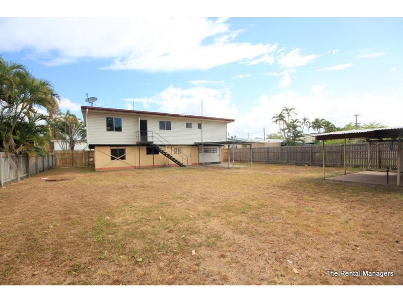 7  Mclauchlan Crescent, Kelso QLD 4815