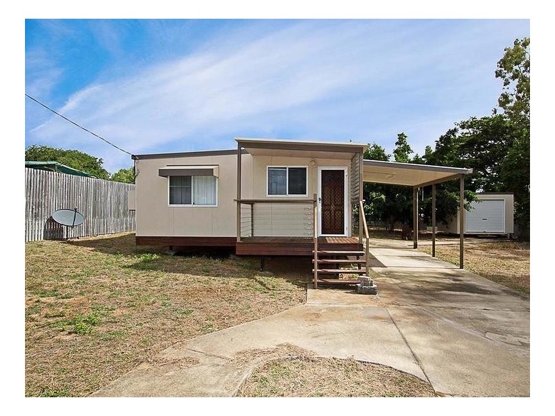 2 Cole Place, Nome QLD 4816