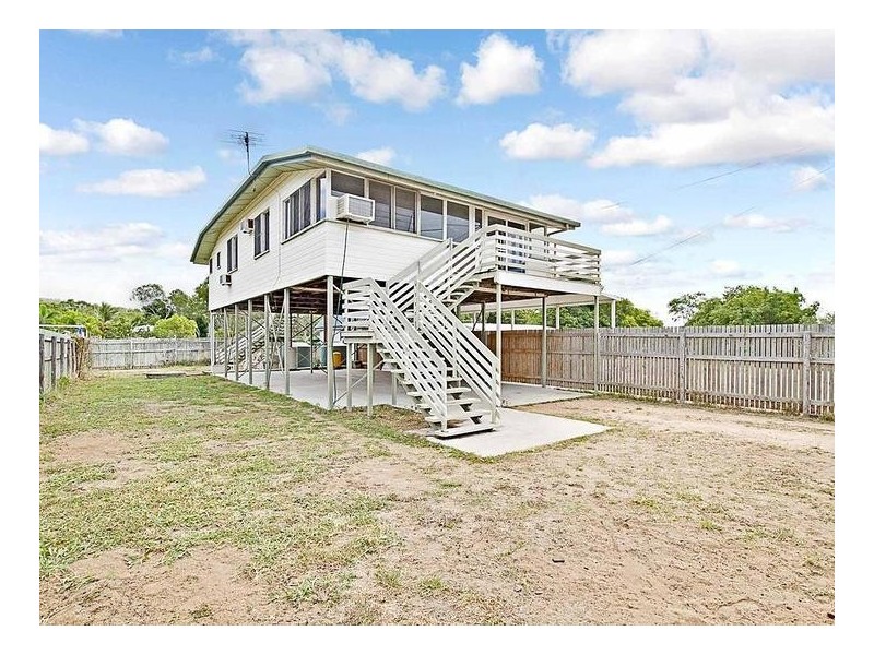 2 Lenning Place, Nome QLD 4816