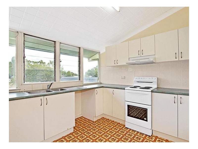 2 Lenning Place, Nome QLD 4816
