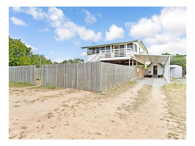 2 Lenning Place, Nome QLD 4816