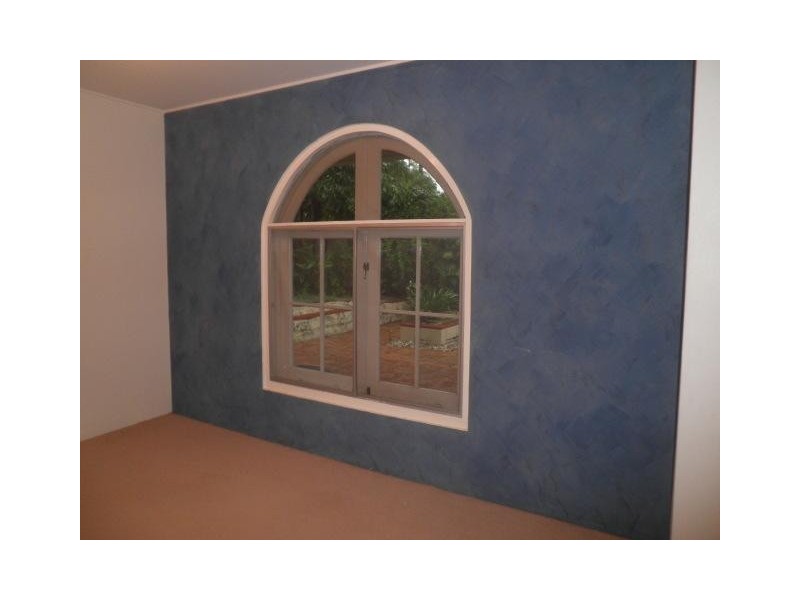 13 Sallows Street, Pallarenda QLD 4810