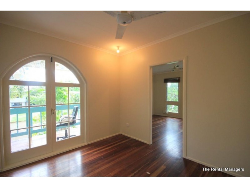 13 Sallows Street, Pallarenda QLD 4810