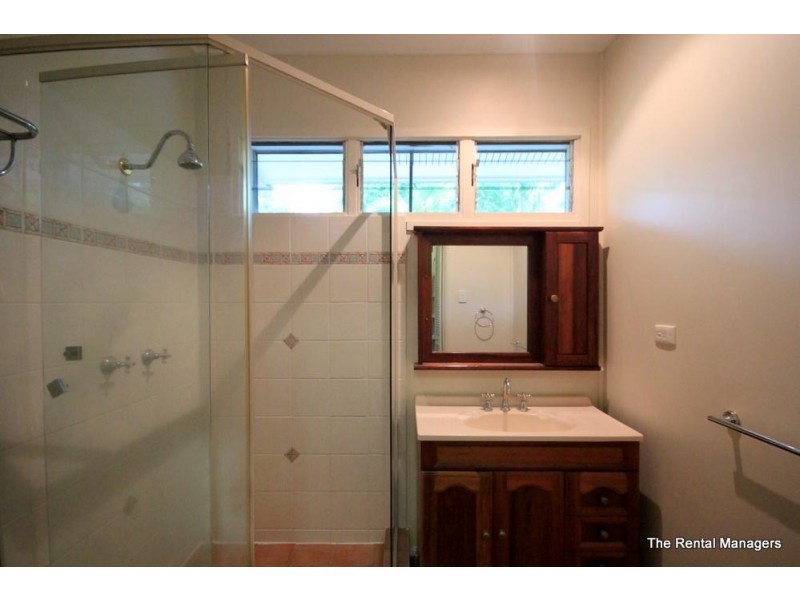 13 Sallows Street, Pallarenda QLD 4810