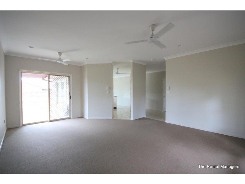 1 Moffat Street, Kirwan QLD 4817