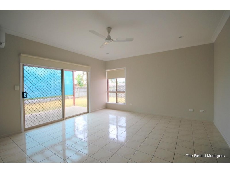 1 Moffat Street, Kirwan QLD 4817