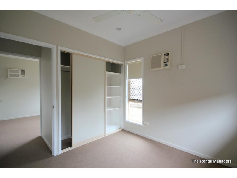 1 Moffat Street, Kirwan QLD 4817