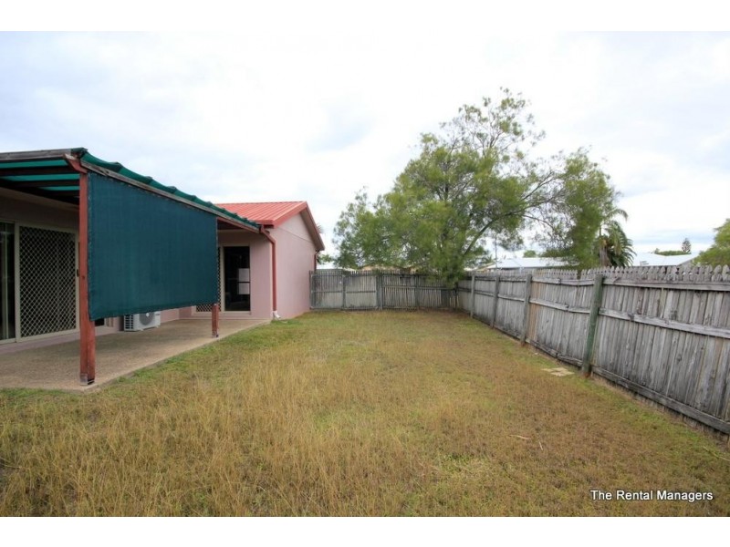 1 Moffat Street, Kirwan QLD 4817