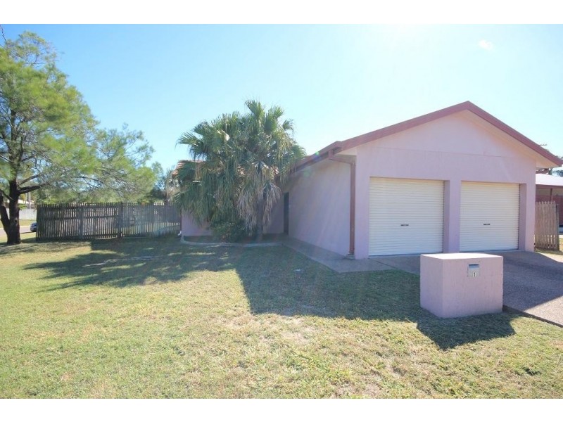 1 Moffat Street, Kirwan QLD 4817