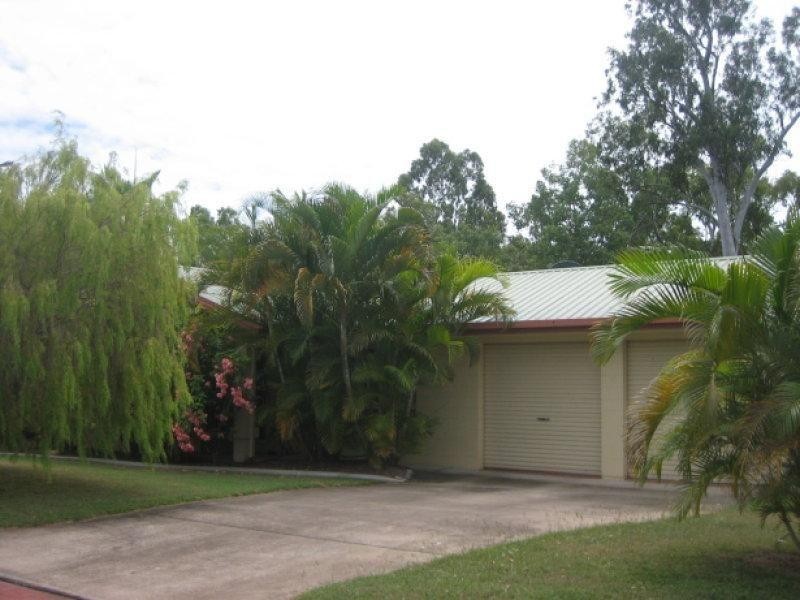 16 Luke Crescent, Bushland Beach QLD 4818