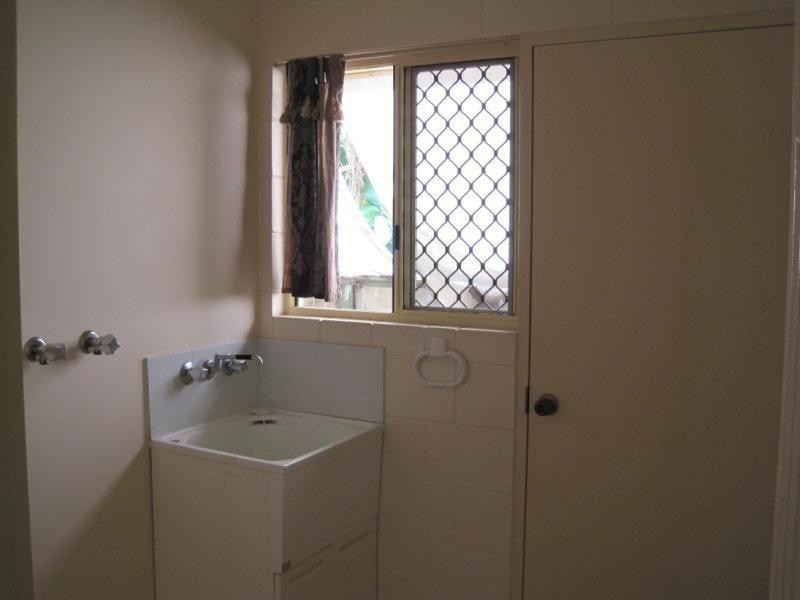 16 Luke Crescent, Bushland Beach QLD 4818