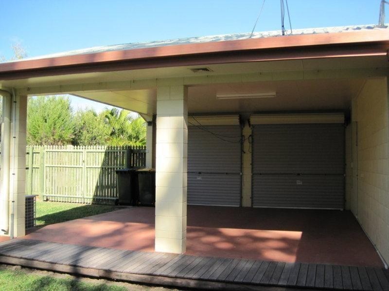 16 Luke Crescent, Bushland Beach QLD 4818