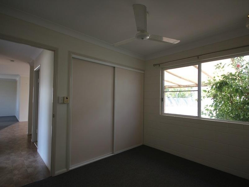 3 Newsholme Avenue, Deeragun QLD 4818